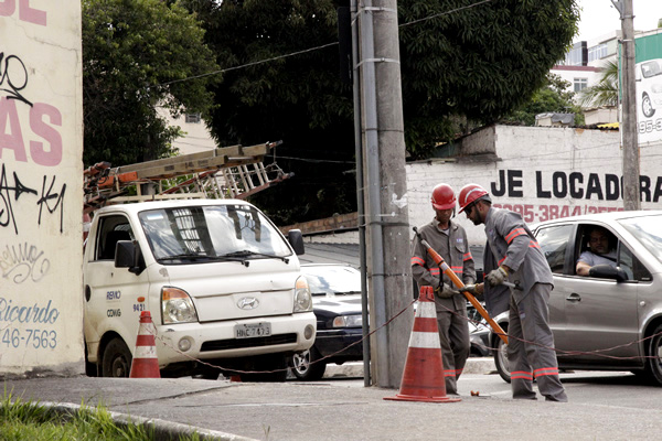 Falta de energia elétrica incomoda e causa prejuízos