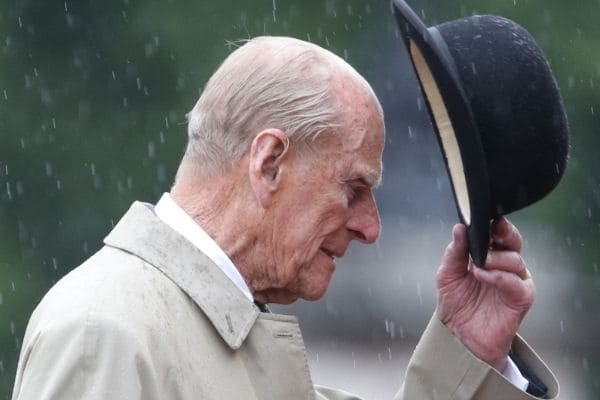 Príncipe Philip morre aos 99 anos, no Castelo de Windsor