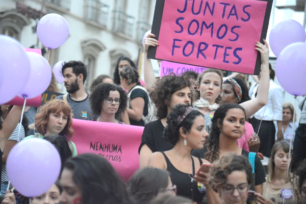Especialistas comemoram criminalização de abusos sexuais