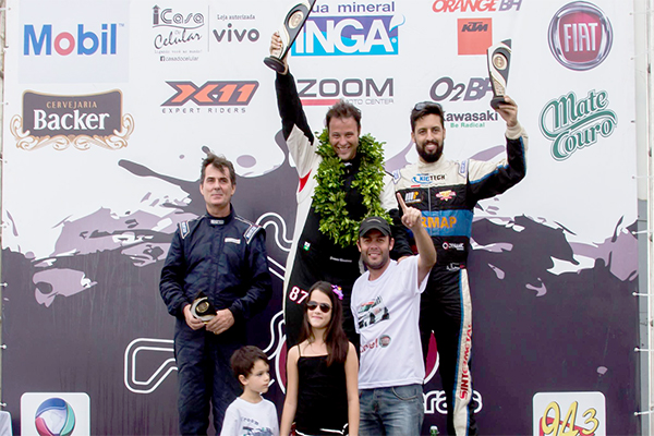 Piloto mineiro vence última prova do GP Gerais e é vice em campeonato