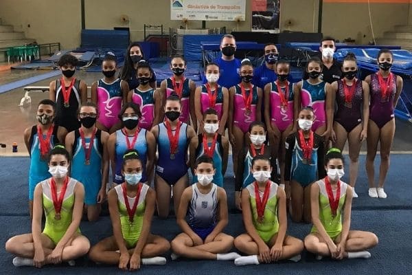 Contagem conquista 32 medalhas no campeonato mineiro de Ginástica de Trampolim