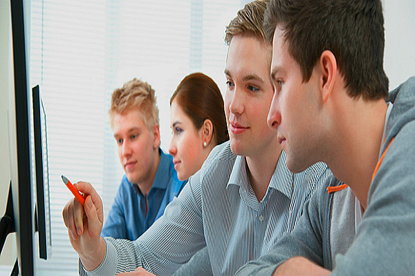 Cursos gratuitos de qualificação profissional têm inscrições abertas