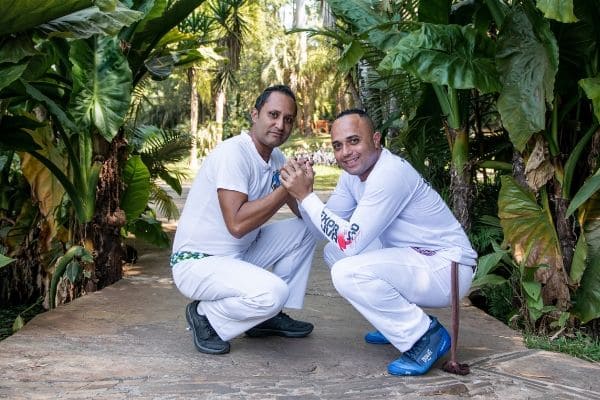 Inhotim tem tarde de capoeira e samba