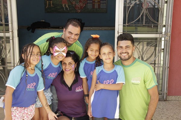 Dia das Crianças é comemorado na Associação Crescer 