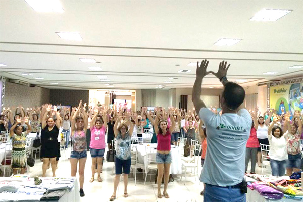 Empresa do sul traz oficina de artesanato gratuita para Contagem