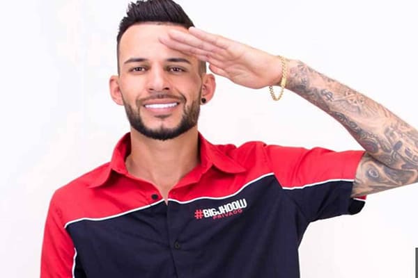 Detido por desobediência o Influencer Big Jhow 