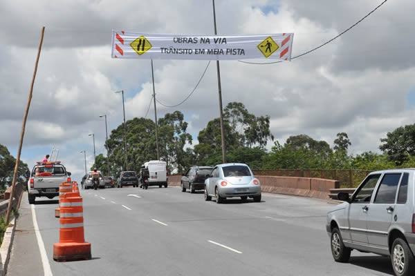 Contagem inicia obras da Trincheira do Itaú 
