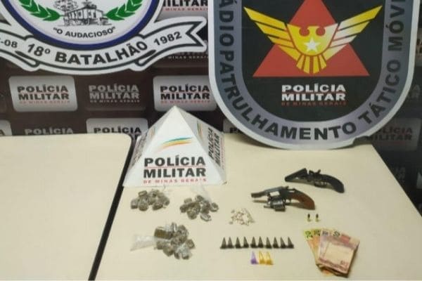 Jovem de 15 anos é apreendida com drogas no Pedra Azul