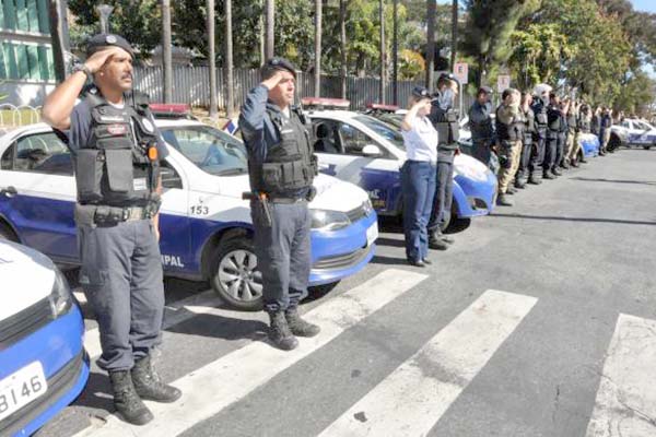 Militar morto em assalto no interior é homenageado em Contagem