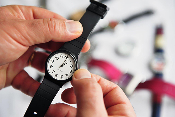 Horário de verão começa à zero hora de domingo