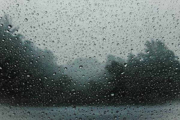 Previsão é de mais chuva em Contagem no fim de semana