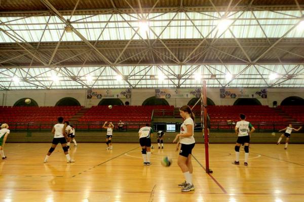 Seletiva de voleibol busca novos talentos em Contagem