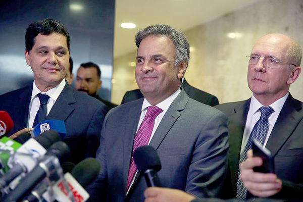 Senado nega que tenha descumprido ordem de afastar Aécio Neves