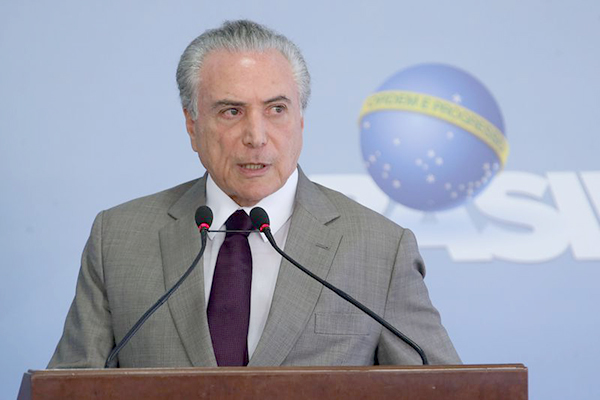 Temer diz que afastará ministros que virarem réus na Lava Jato