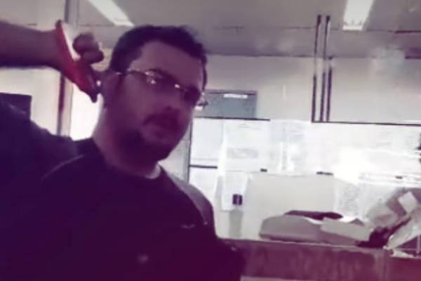 Ataque brutal de pitbulls arranca dedo de motoboy em Contagem