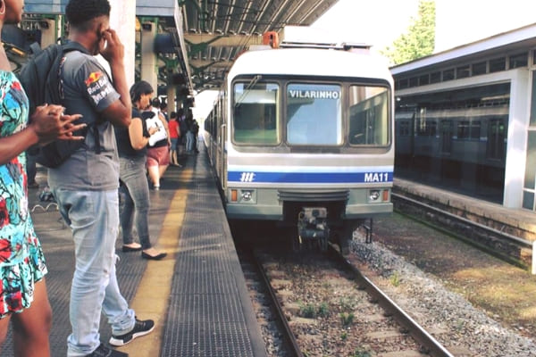 Tarifa do metrô aumenta quase 90%