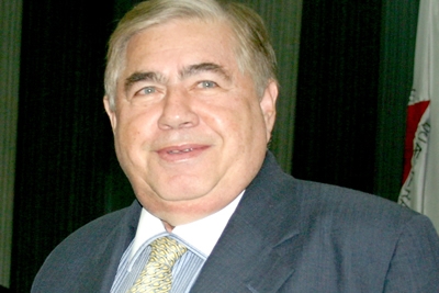 Improbidade administrativa - MP denuncia Newton Cardoso.