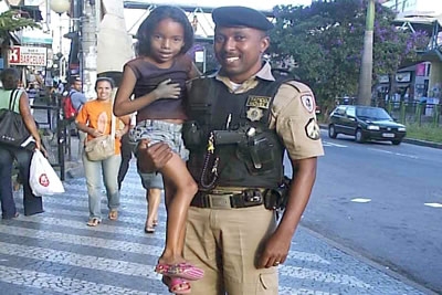 Interação entre Policia Militar e comunidades é possível.