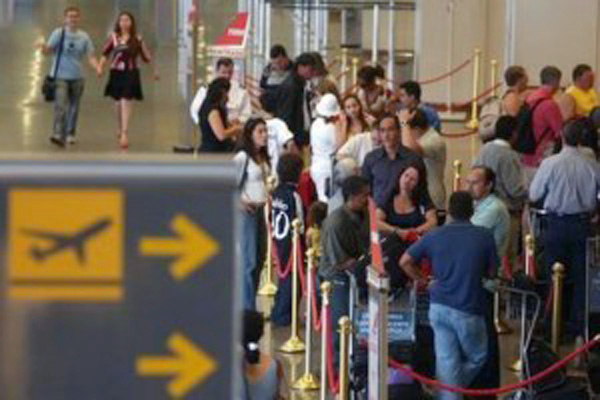 Anac reajusta tarifas de aeroportos