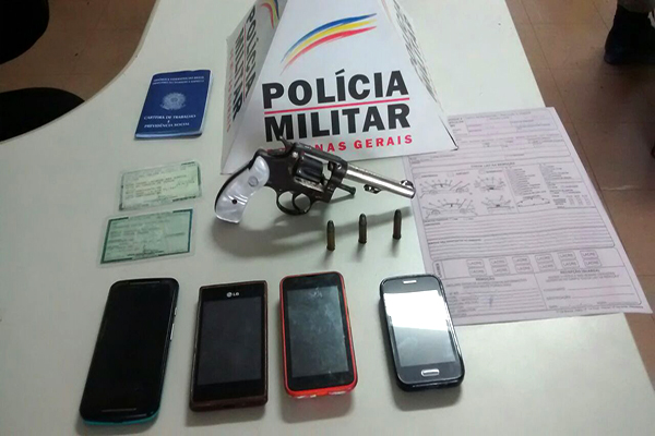 Quatro homens são presos por praticar série de assaltos
