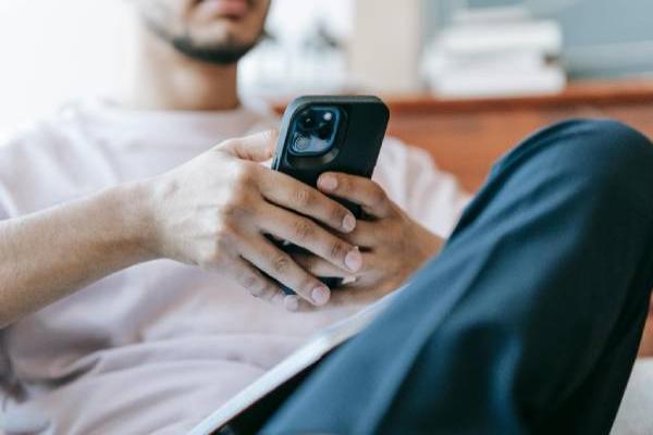 A popularização das apostas online e seu impacto no cotidiano em Contagem