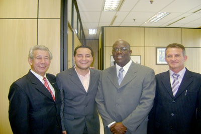 Filarmônica de Minas Gerais se apresenta em Inhotim