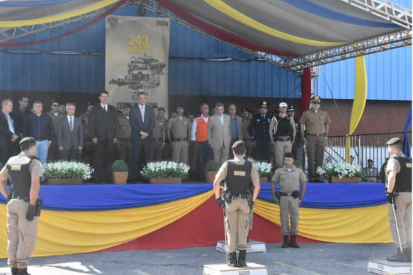 Novos comandantes assumem batalhões da PM em Contagem