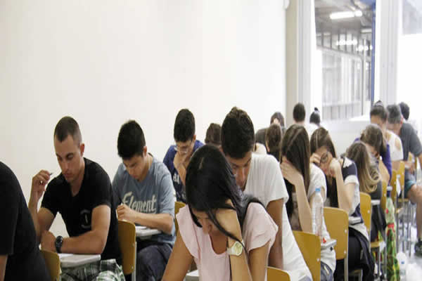 Os estudantes precisam ficar atentos às mudanças no Enem 2015