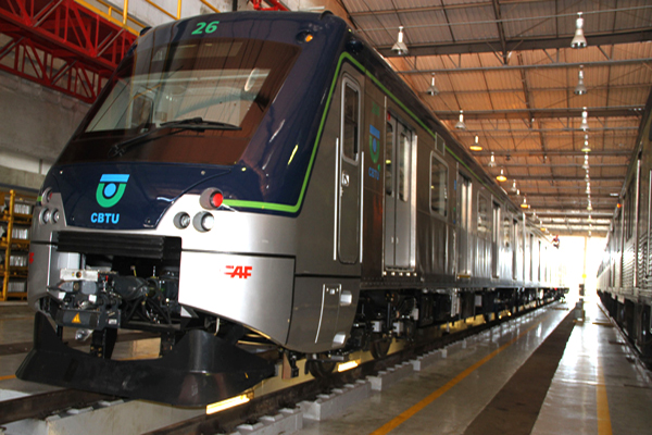 Metrô entra em greve nessa segunda-feira (16)