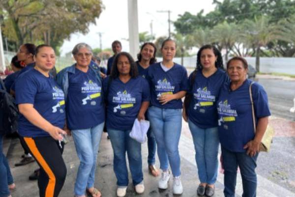 Dia dos Professores: respeito e valorização pra ontem