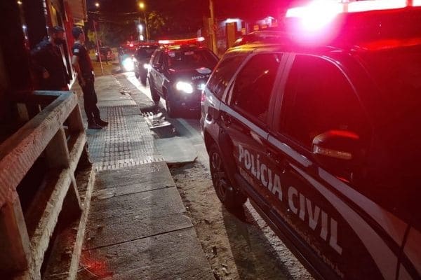 Operação prende trio suspeito de cometer furtos qualificados