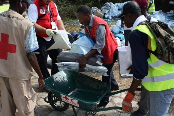 Balanço de mortos no Haiti quase duplicou em 24 horas