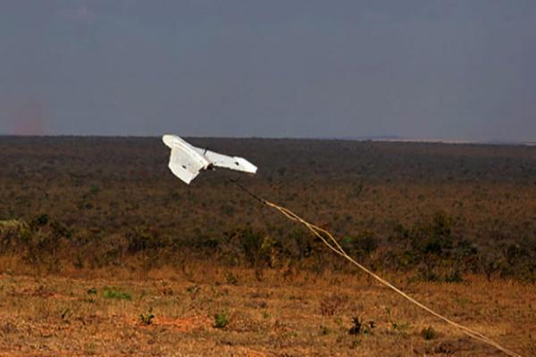 Marinha faz primeiro teste com drone “kamikaze” desenvolvido no Brasil
