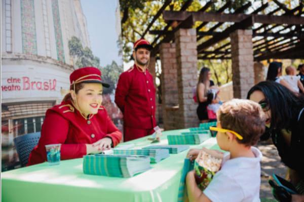Criançarte leva música e teatro para a Praça da Glória