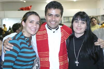 PRAÇA ENCANTADA ATRAI CRIANÇAS E ADULTOS AO BIG SHOPPING