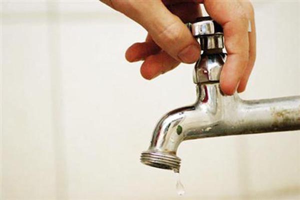 Abastecimento de água é interrompido em Contagem