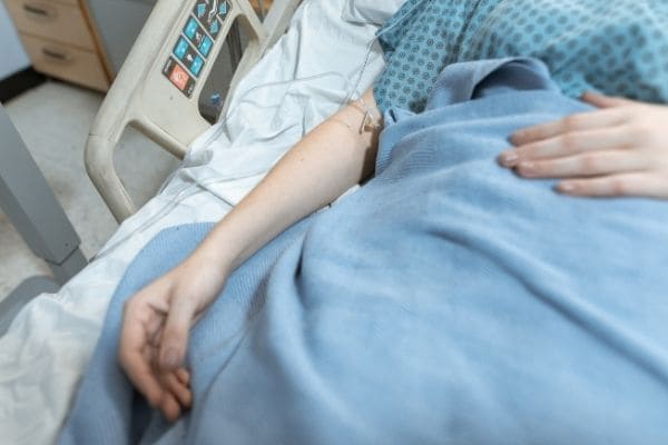 Contagem tem 202 casos ativos de Covid-19 e alta ocupação de leitos