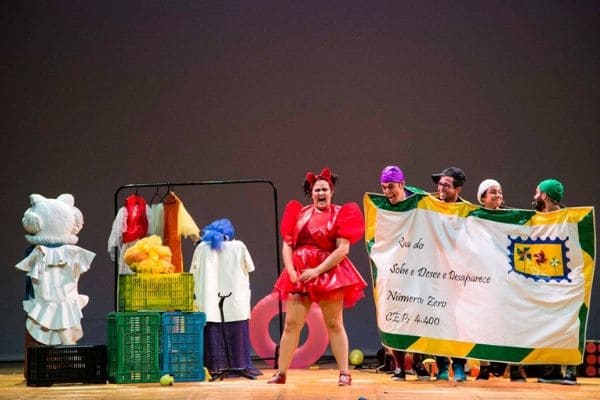 Praça da Jabuticaba será palco de apresentação teatral gratuita 