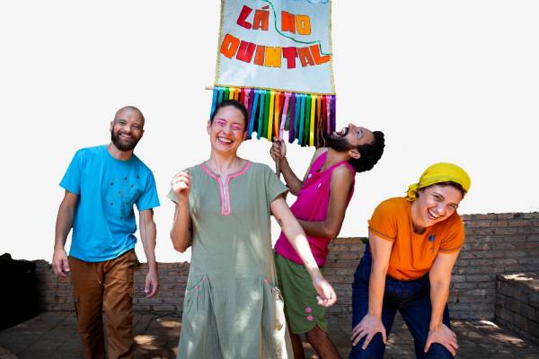 Espetáculo teatral gratuito traz aventuras para crianças e adultos