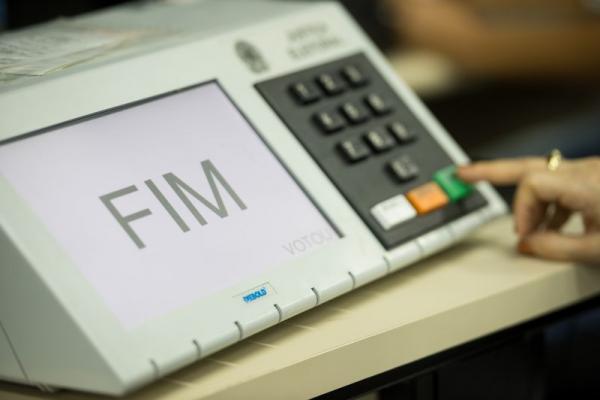 TSE pede que governo mude início do horário de verão de 2018 devido às eleições