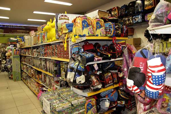 Procon Contagem alerta pais e responsáveis sobre abusos na lista de materiais escolares