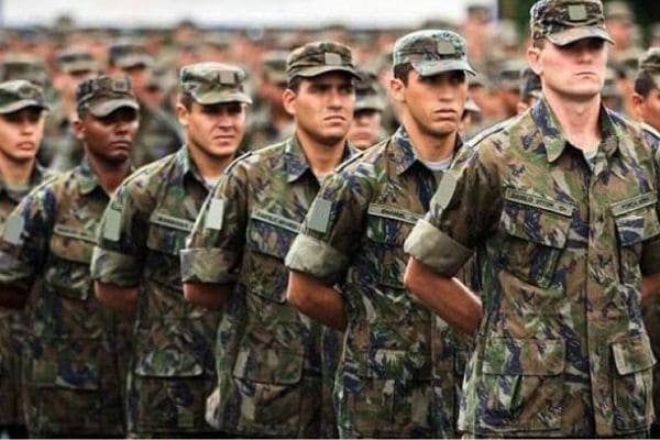 Alistamento militar deve ser feito on-line até 30 de junho