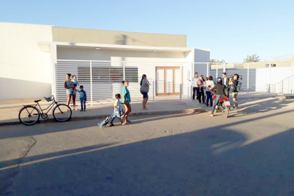 Alunos de creche incendiada em Janaúba voltam às aulas