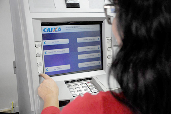Caixa pagou mais de R$ 15 bilhões das contas inativas do FGTS