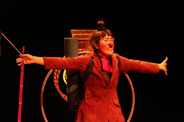 Música, teatro e artes fazem parte do Café com Viola, em Contagem