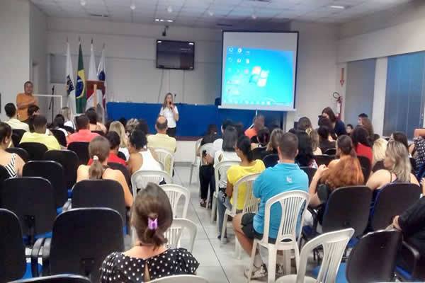 Palestra da A+ atrai centenas, em Contagem