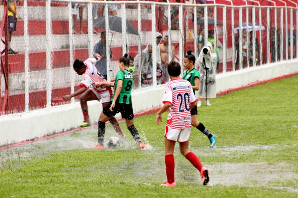 Frigoarnaldo perde, mas ainda tem chances