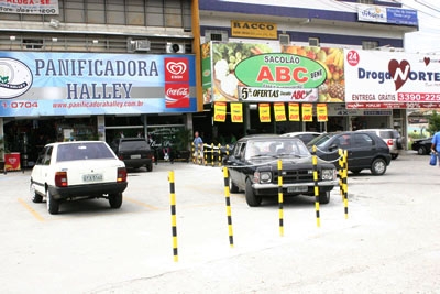 Ratos aterrorizam comerciantes em Contagem