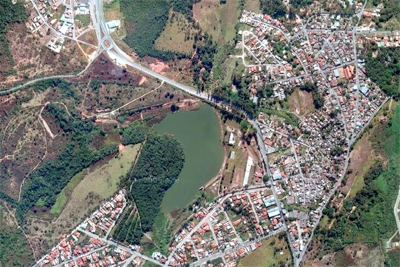 Risco de vazamento em barragem assusta população