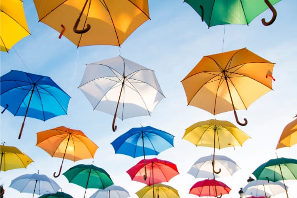 Previsão do tempo tem sol e chuva no fim de semana